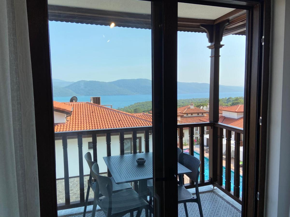 Akyaka Apartment