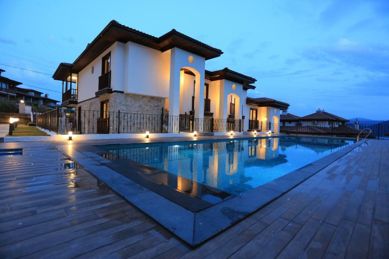 Akyaka Apartment *